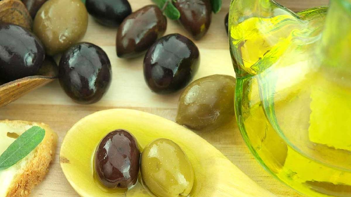 11-health-benefits-and-side-effects-of-olives-benefits-of-olives