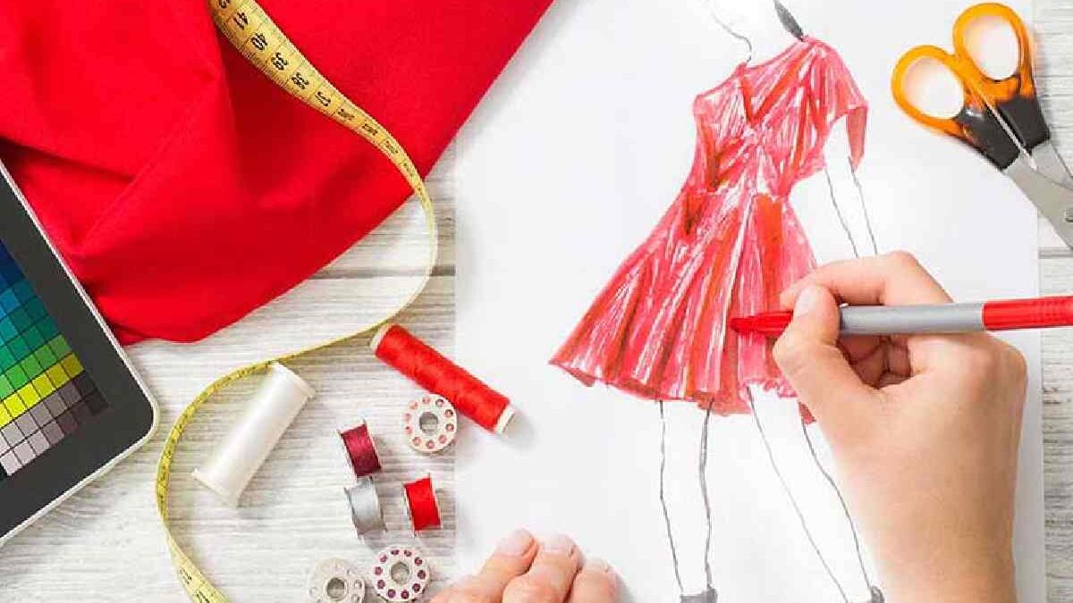 Fashion Designing – Introduction, Potential, Work, Earnings, and More