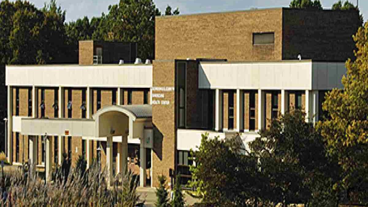 Sindecuse Health Center