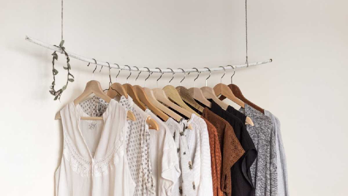 How Do I Know if My Clothes are Sustainable?