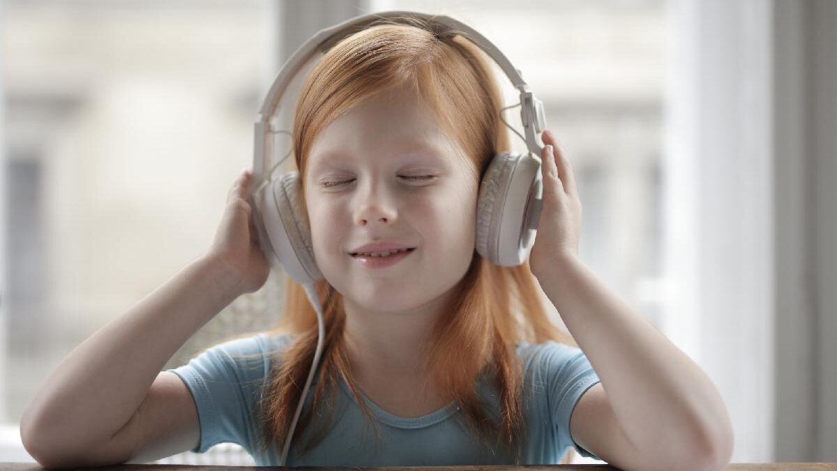 Risks of Using Earphones – 2025