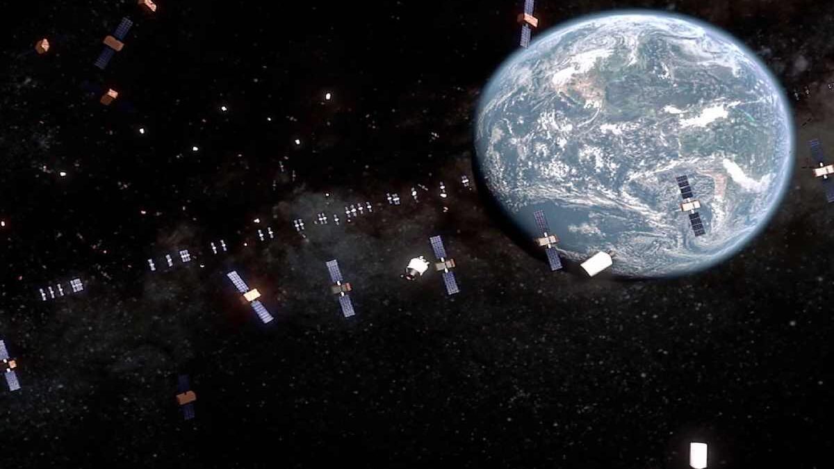What U.S. Space Weapon Orbits Earth Undetected?
